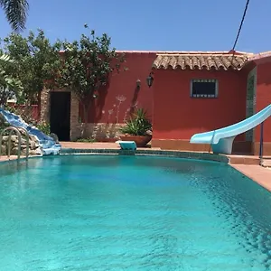 Gasthof Higos Chumbos, Compartido