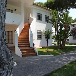 Apartamento Apartamento Columela Pinar En Zona Tranquila Con Wifi, Chiclana de la Frontera